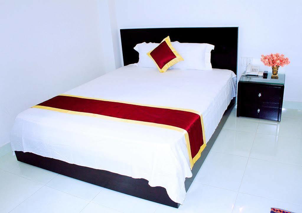 Hôtel Bach Duong à Nha Trang Extérieur photo